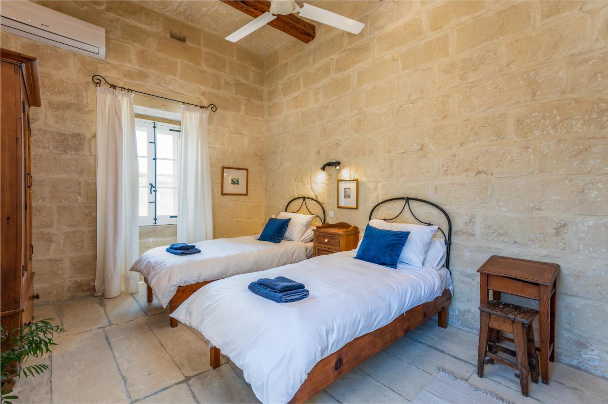Dar Ta' Betta Farmhouse With Private Pool Għarb Exterior foto